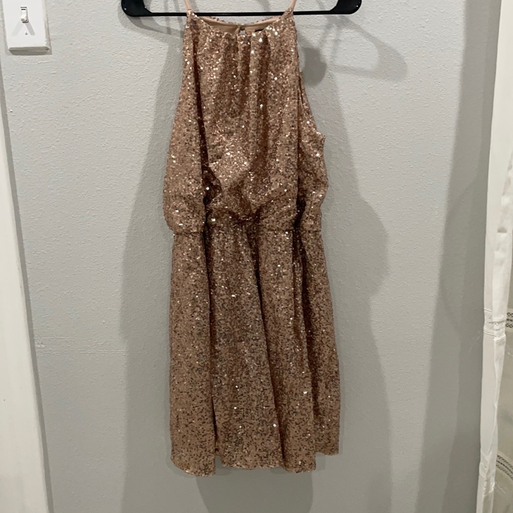 Sequin.